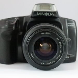 Minolta - Dynax 300 si + Prime Lens 35-70mm